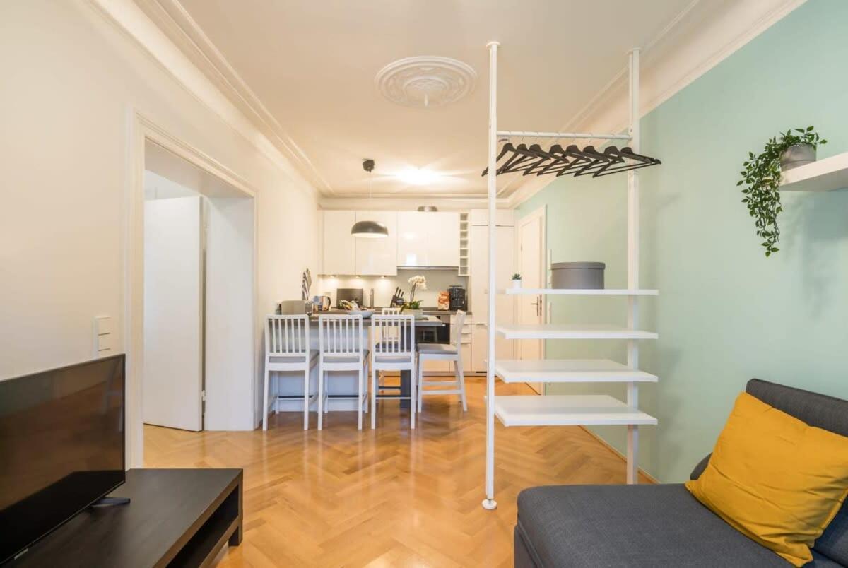 Modern Apartment Near Aussenalster Hamburg-Harburg Exteriör bild