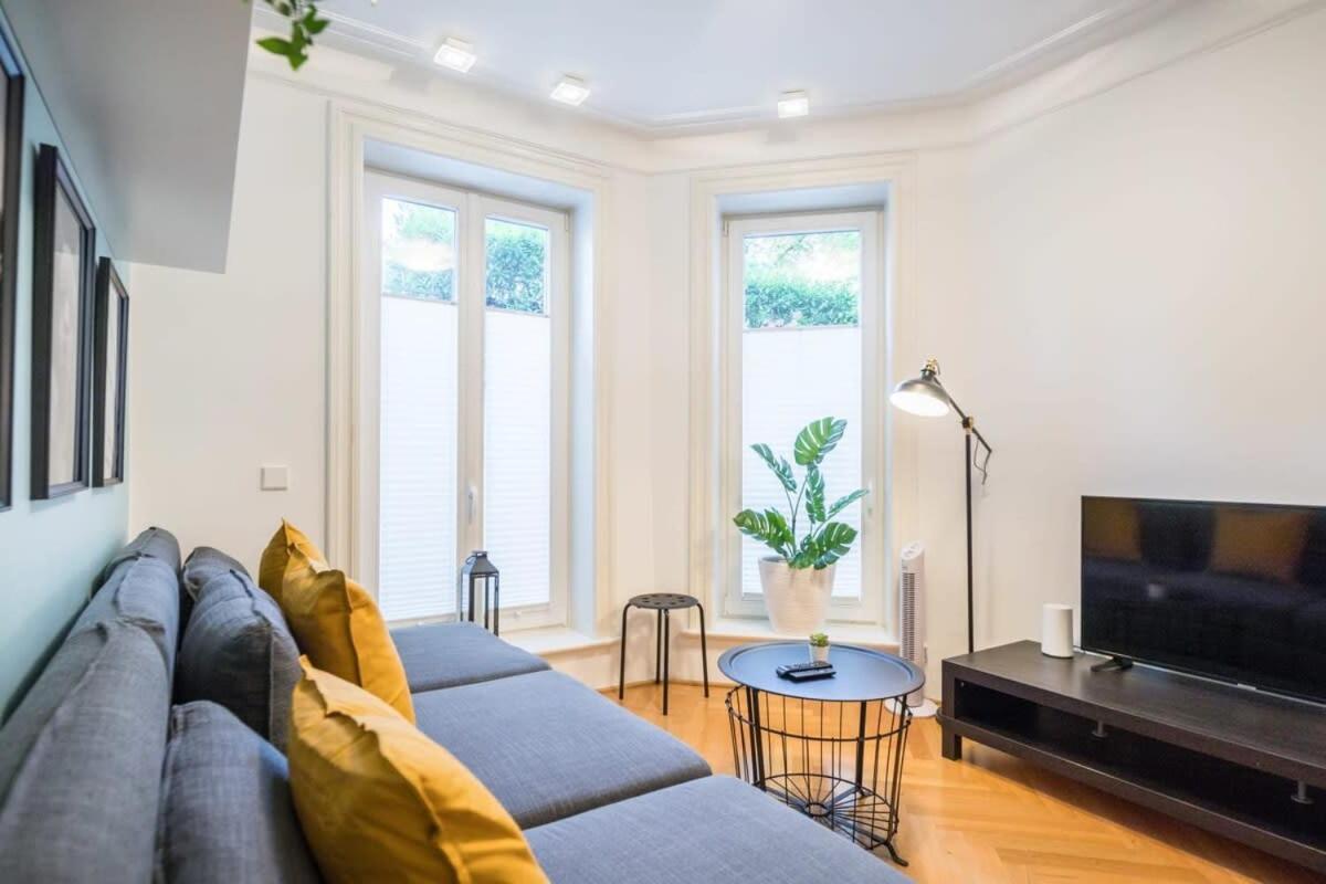 Modern Apartment Near Aussenalster Hamburg-Harburg Exteriör bild